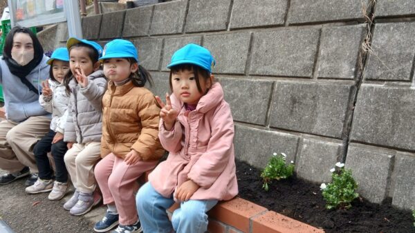 冬の制作とお花植え