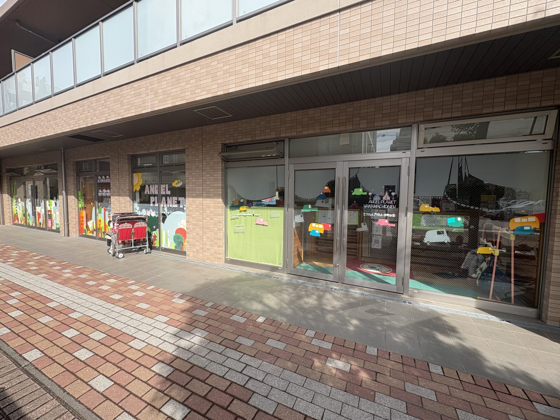 エンジェルプラネット 仲町台園外観