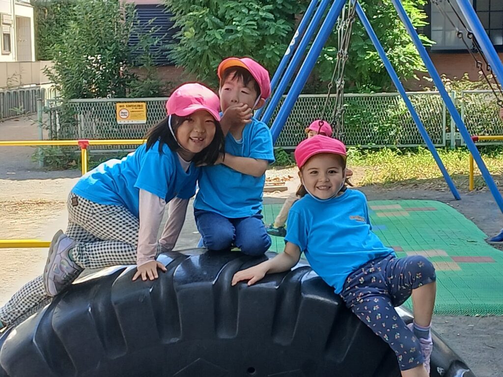 秋の公園遊び